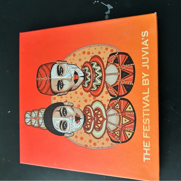 Juvia's Place Eyeshadow Palette Bold Makeup - Picture 4 of 4